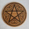 Pentagramme en bois - Motif Triquetra- 35cm