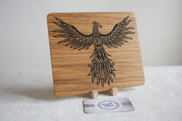 Phoenix - Gravure laser sur Chêne - Taille M – Image 2