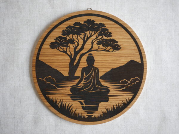 Bouddha - Gravure sur Chêne - 35cm